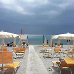 Relaxed Coastal In Pietra Ligure