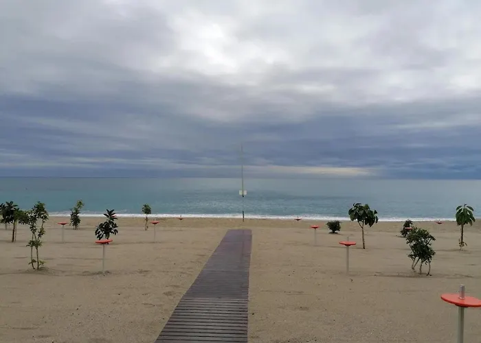 Relaxed Coastal In شقة